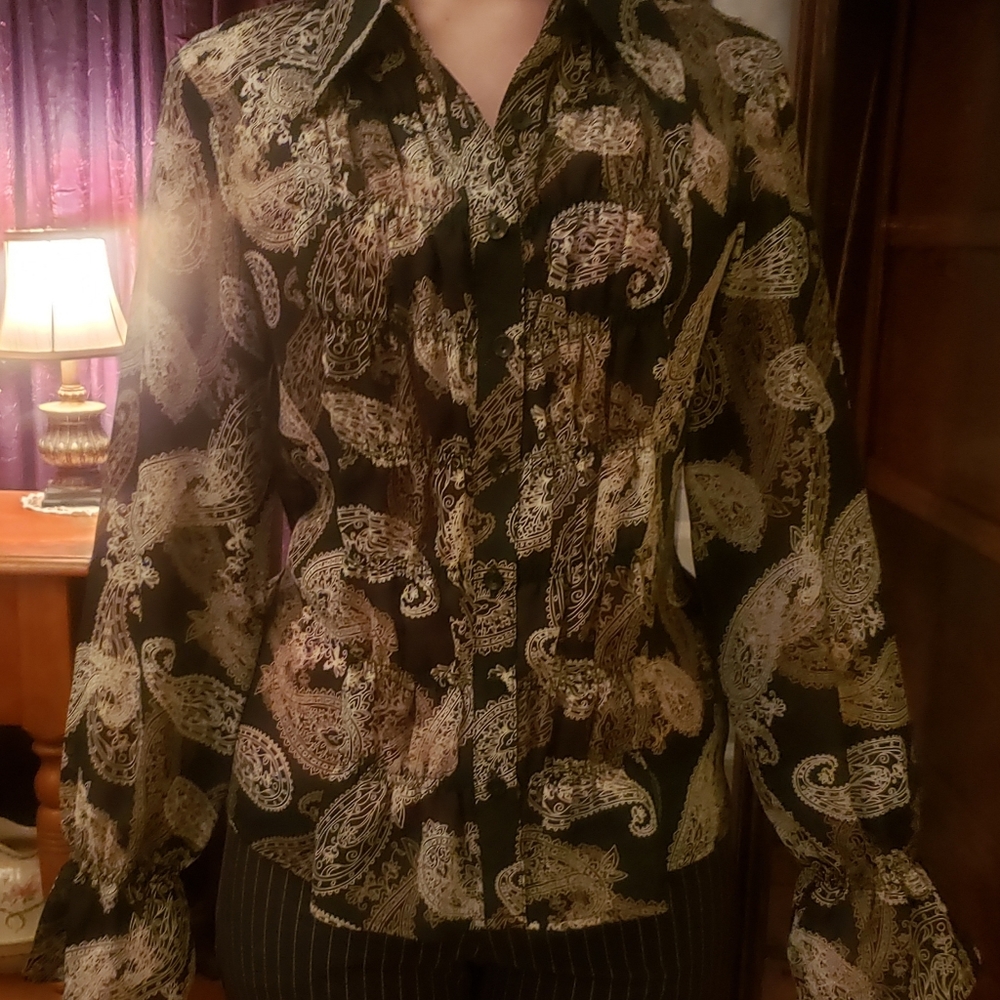 Dark academia vibe blouse